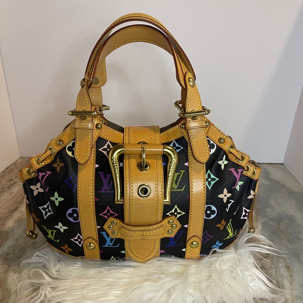 Louis Vuitton Monogram Theda